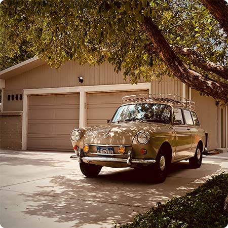 様々なシーンで活躍【 ガレージ / 庭 】